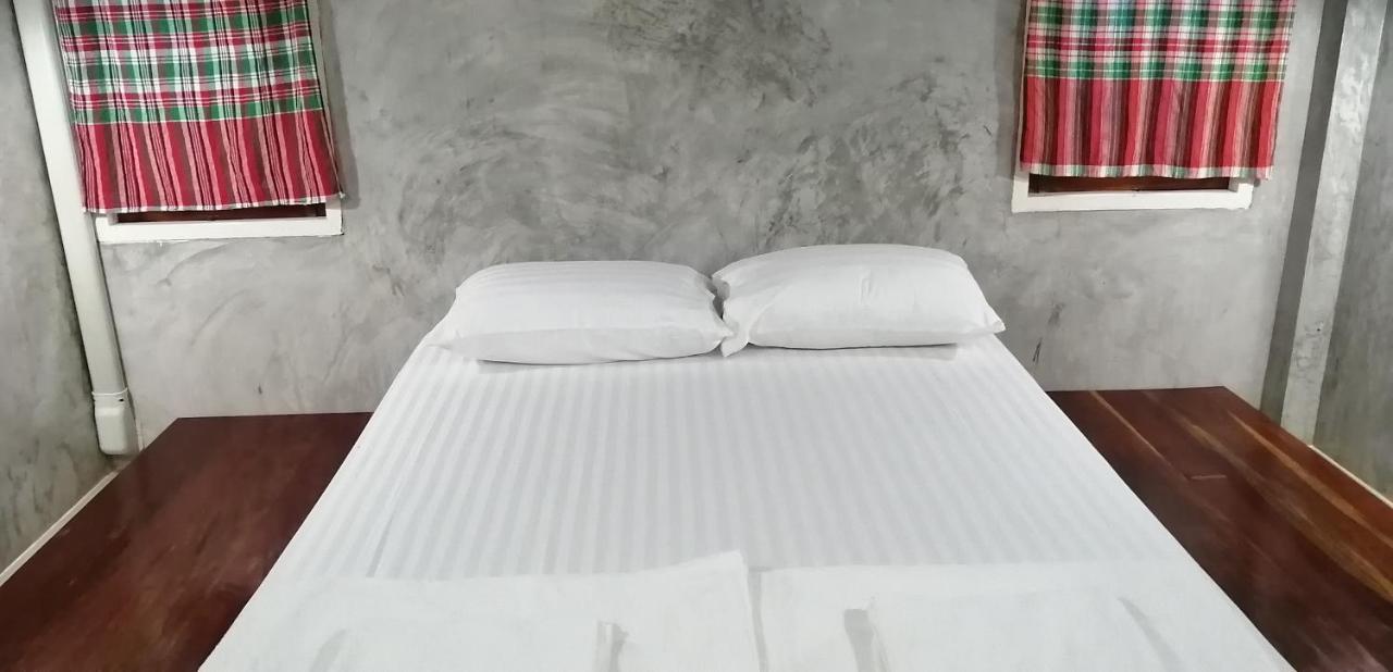 Hostel Sun Smile Ubon Ratchathani