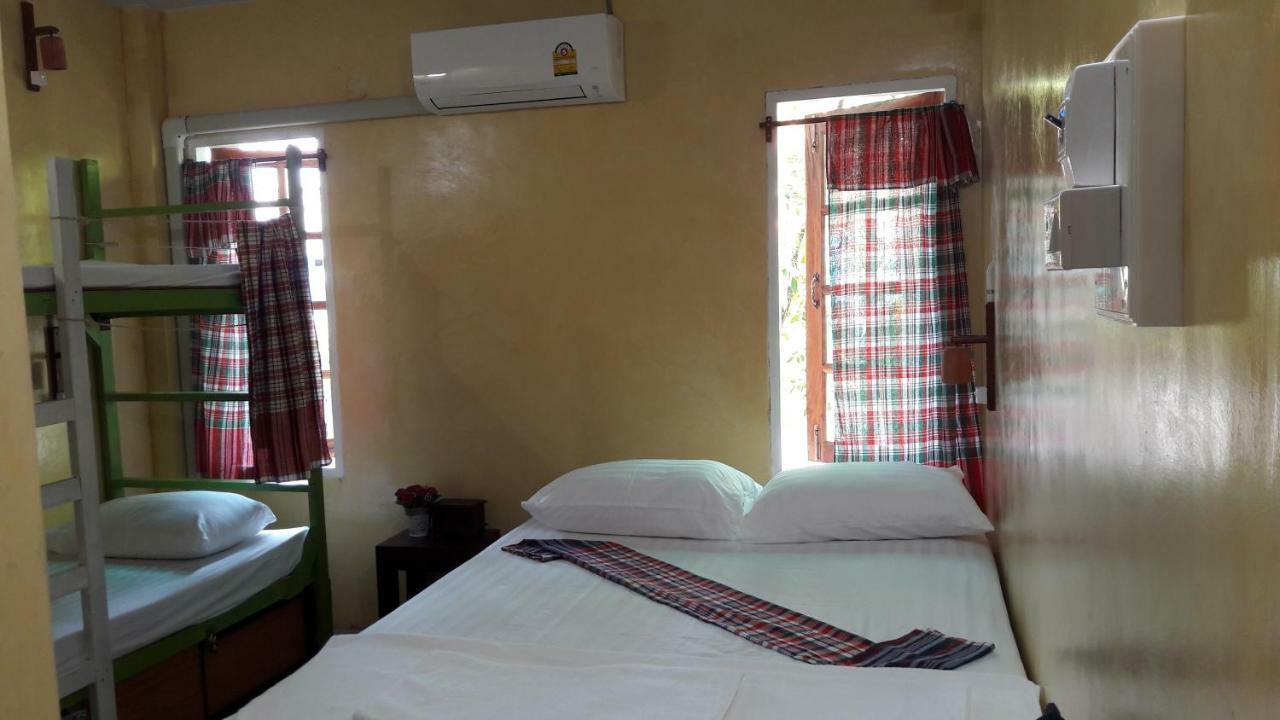 Sun Smile Hostel *