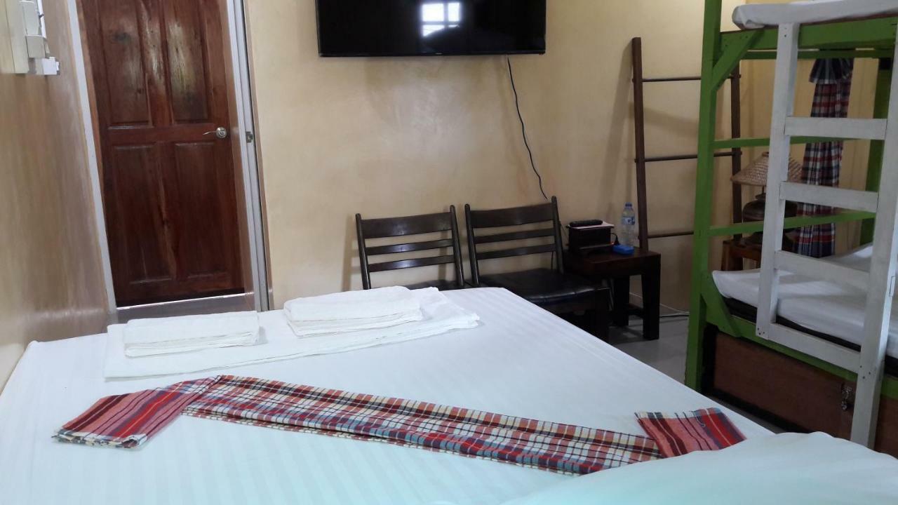 Sun Smile Hostel *